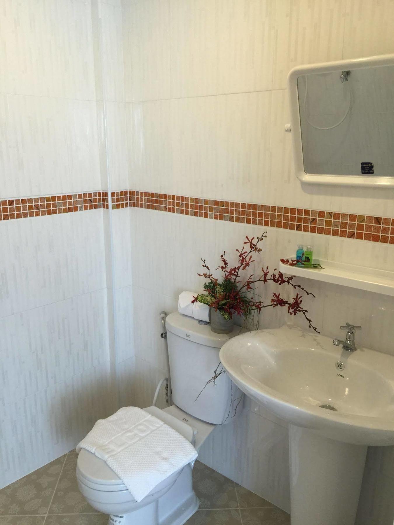 קלונג מואנג ביץ' Oyo 1120 The Royhanna Beach Home מראה חיצוני תמונה